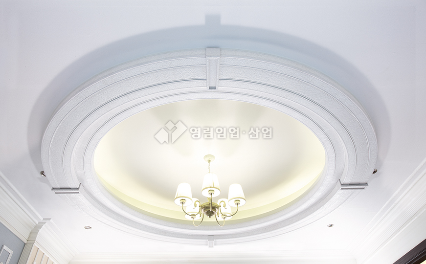 BST thiết kế phào chỉ trang trí quầy lễ tân khách sạn